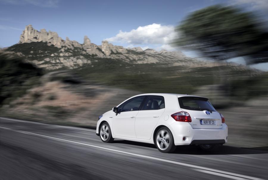  Toyota Auris HSD 2010 года  (фото 67 из 111)